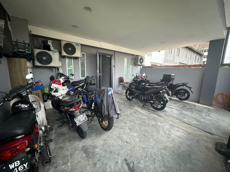 2-storey Terraced House for Sale in Taman Century (Johor Bahru) - Raymond Cheon - PropertyGuru.com.my