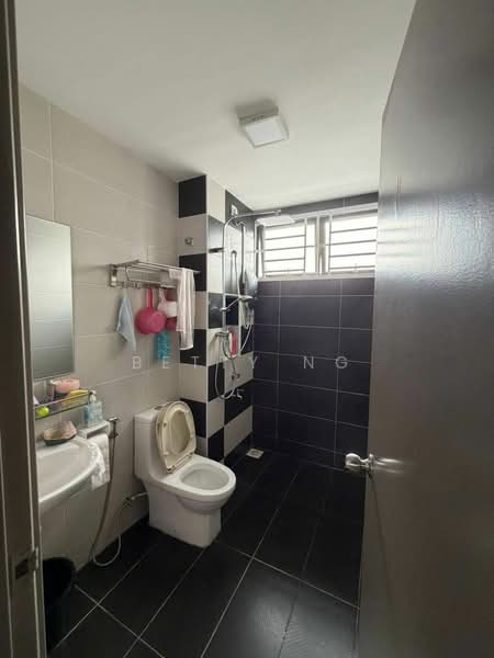 Rumah Teres 2 Tingkat untuk Dijual di Johor Bahru (Johor) - Betty Ng - PropertyGuru.com.my