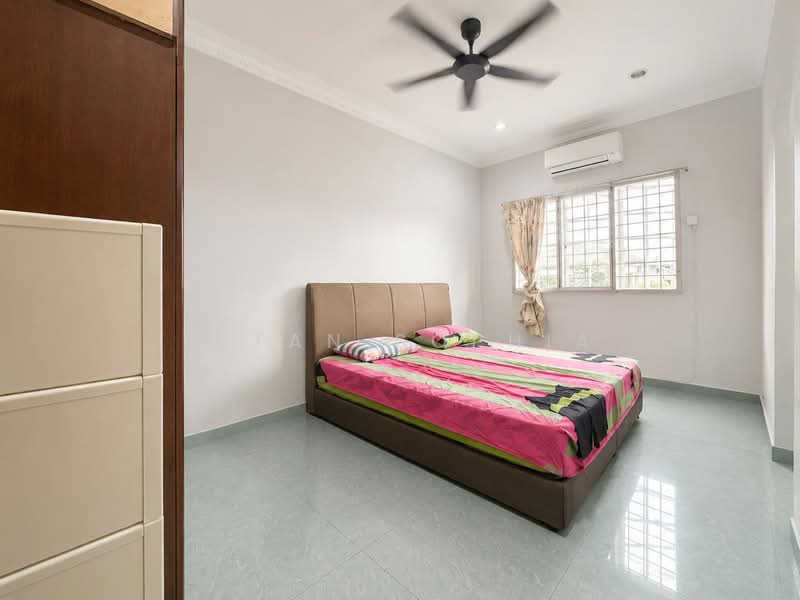 2-storey Terraced House for Sale in Usj 6 (Subang Jaya) - Intan Sophia - PropertyGuru.com.my