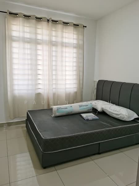 Service Residence for Sale at Larkin Heights - Pauline Goh - Bedroom - PropertyGuru.com.my