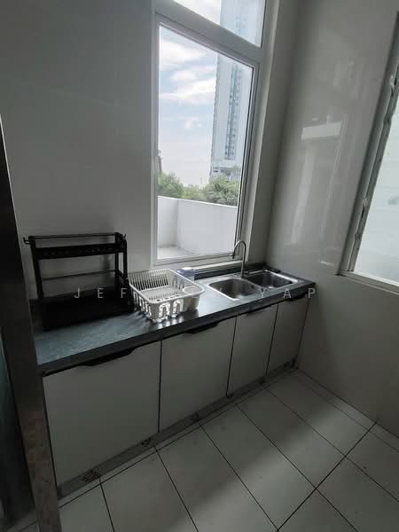 Kondominium untuk Disewa di Seri Puteri Hills - Jeffrey Yap - Kitchen - PropertyGuru.com.my