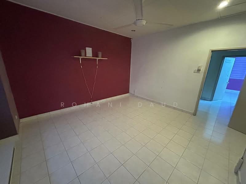 Rumah Teres 2 Tingkat untuk Dijual di Taman Universiti (Bangi) - Rohani Daud - Interior - PropertyGuru.com.my