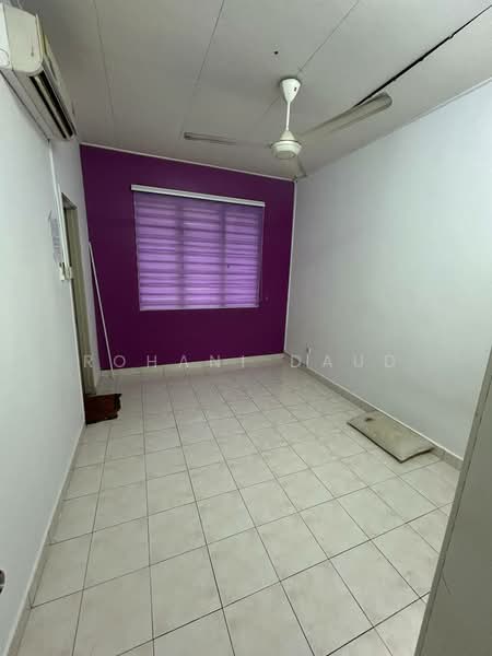 Rumah Teres 2 Tingkat untuk Dijual di Taman Universiti (Bangi) - Rohani Daud - Interior - PropertyGuru.com.my