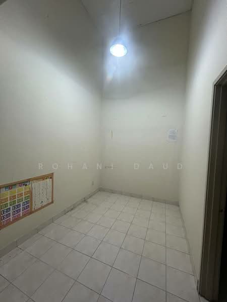 Rumah Teres 2 Tingkat untuk Dijual di Taman Universiti (Bangi) - Rohani Daud - Interior - PropertyGuru.com.my