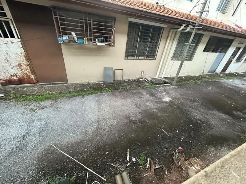 Rumah Teres 2 Tingkat untuk Dijual di Taman Universiti (Bangi) - Rohani Daud - Exterior - PropertyGuru.com.my