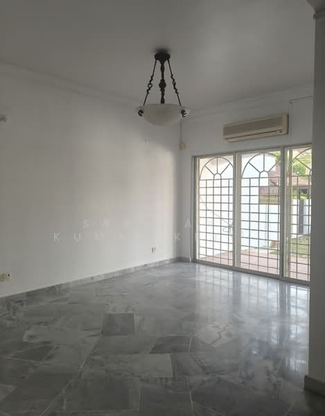 2-storey Terraced House for Sale in Usj 20 (Subang Jaya) - Saravana Kumar Krishnasamy - Living Room - PropertyGuru.com.my