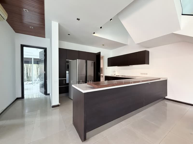 Semi-Detached House for Rent in Sri Hartamas (Kuala Lumpur) - Athikah Zainal - Kitchen - PropertyGuru.com.my
