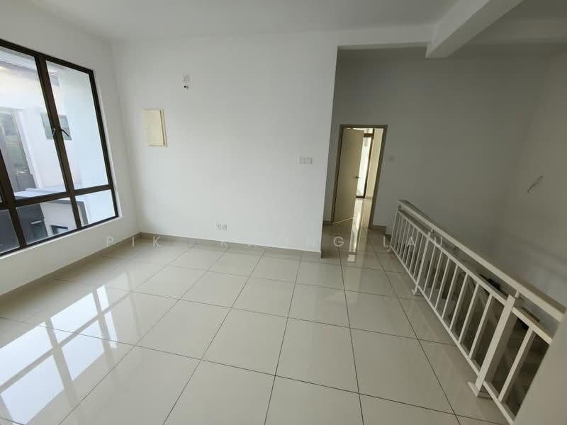 Cluster House for Sale in Taman Damai Jaya (Skudai) - Pik Kwong Lau - Interior - PropertyGuru.com.my