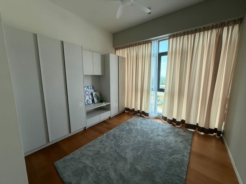 Condominium for Sale at The Peak - RYAN TEE - Bedroom - PropertyGuru.com.my