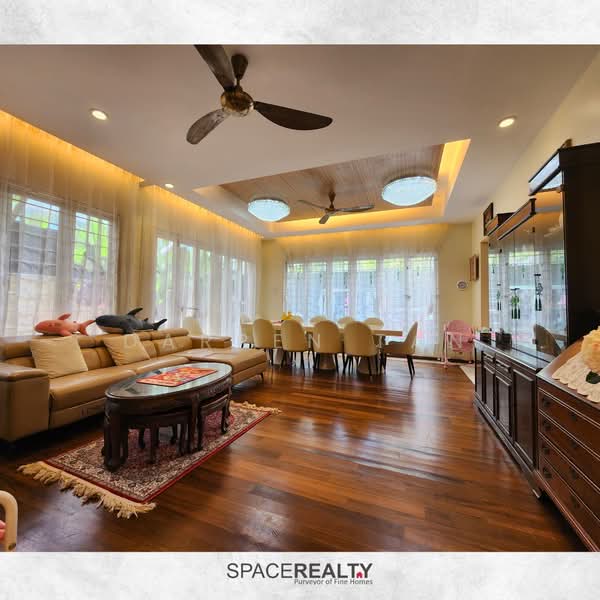 Rumah Berkembar untuk Dijual di Bangsar (Kuala Lumpur) - Darren Tan - Living Room - PropertyGuru.com.my