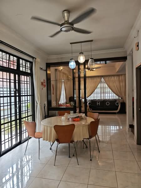 Rumah Teres 1.5 Tingkat untuk Dijual di Taman Pelangi Indah (Ulu Tiram) - Jameson Choo - PropertyGuru.com.my