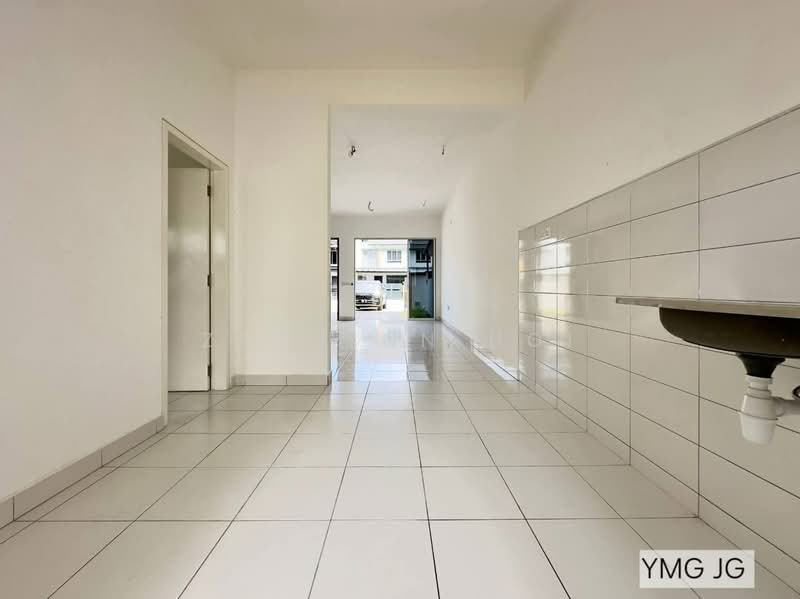 2-storey Terraced House for Sale in Bandar Bukit Raja (Klang) - Zackinn Hoi - Interior - PropertyGuru.com.my