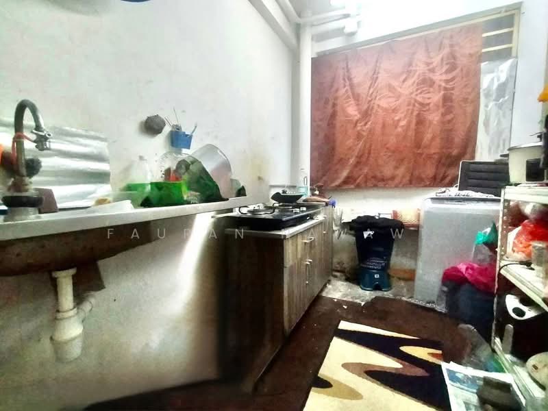 Pangsapuri untuk Dijual di Apartment Taman Topaz - Fauran Nawawi - PropertyGuru.com.my