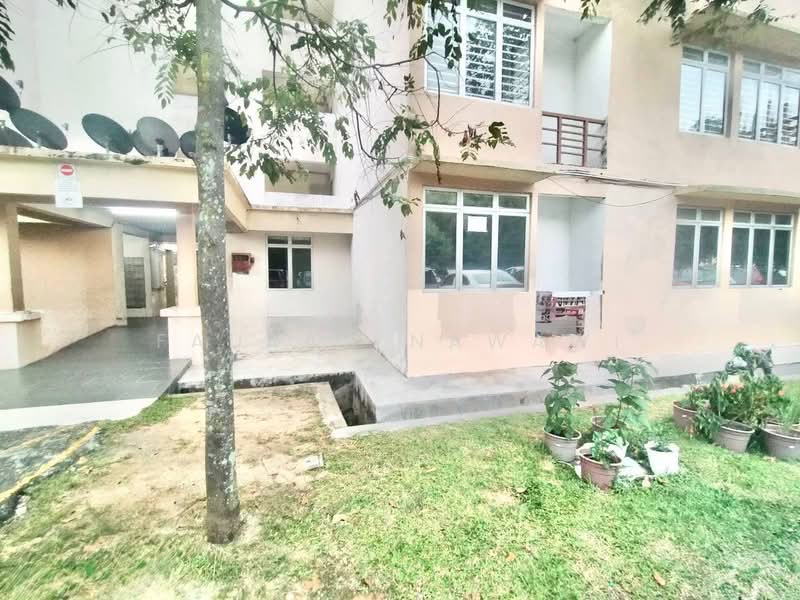 Pangsapuri untuk Dijual di Apartment Taman Topaz - Fauran Nawawi - PropertyGuru.com.my