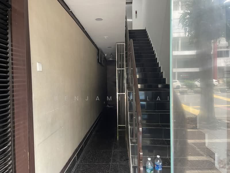 Shop for Sale in Jalan Ipoh (Kuala Lumpur) - Benjamin Lai - Entrance - PropertyGuru.com.my