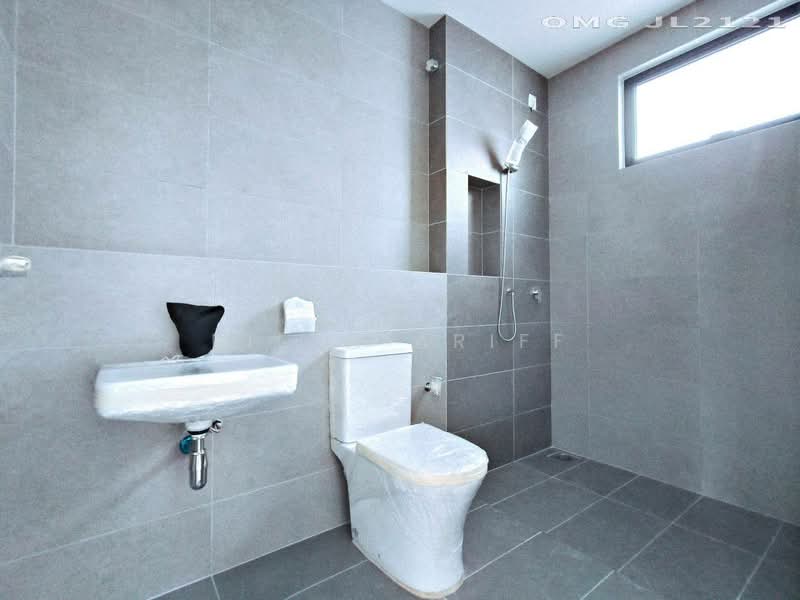 Rumah Teres 2 Tingkat untuk Dijual di Telok Panglima Garang (Selangor) - BILYA ARIFF - PropertyGuru.com.my