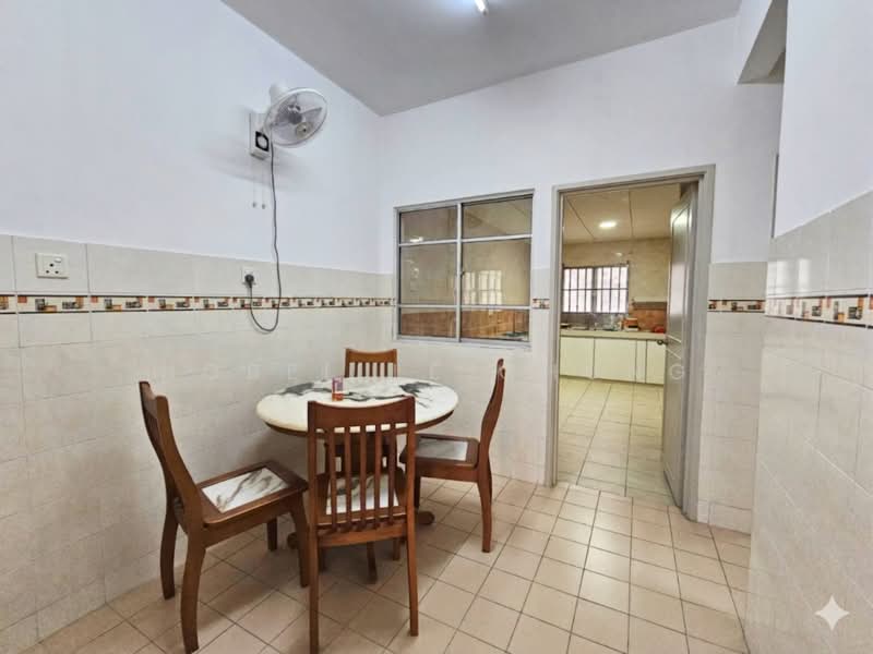 Rumah Teres 2 Tingkat untuk Dijual di Putra Heights (Subang Jaya) - Nobeille Chung - Kitchen - PropertyGuru.com.my