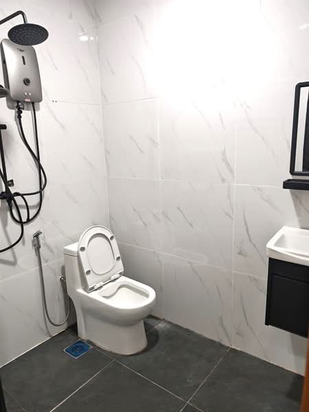 Rumah Teres 1 Tingkat untuk Disewa di Taman Abad (Johor Bahru) - CS Tan - Bathroom - PropertyGuru.com.my