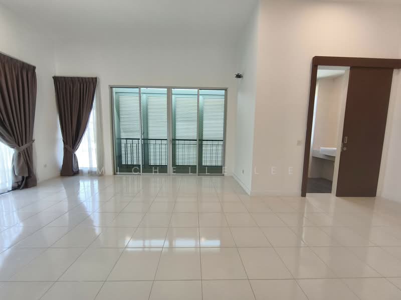 Rumah Teres 2 Tingkat untuk Dijual di Bandar Saujana Putra (Tanjong Duabelas) - Michelle Lee - Living Room - PropertyGuru.com.my