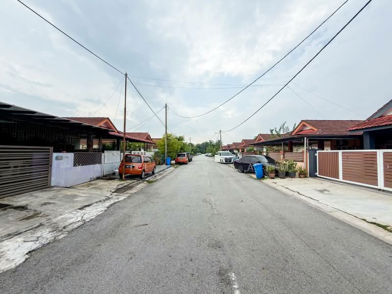Rumah Berkembar untuk Dijual di Shah Alam (Selangor) - Yazila Sulaimi - Exterior - PropertyGuru.com.my