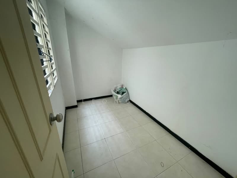 3-storey Terraced House for Rent in Bukit Gambir (Gelugor) - Leong . - Interior - PropertyGuru.com.my