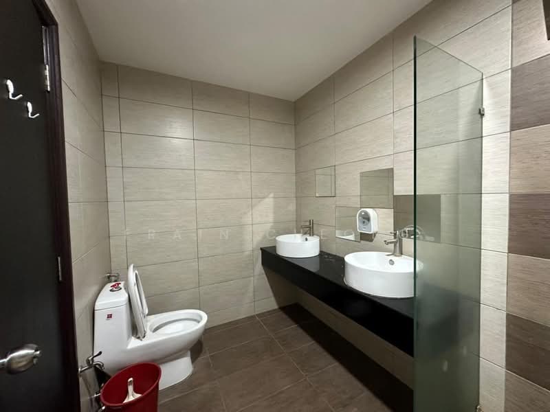 Servis Apartment untuk Dijual di Molek Regency - Frain Cheong - PropertyGuru.com.my