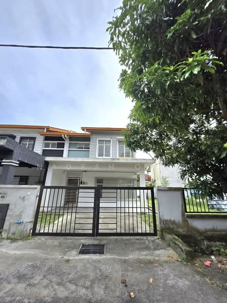 Rumah Kluster untuk Dijual di Sungai Buloh (Selangor) - Nadrah Omar - Exterior - PropertyGuru.com.my