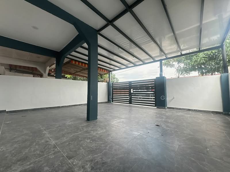1-storey Terraced House for Sale in Klang (Selangor) - Daniel Yong - Exterior - PropertyGuru.com.my