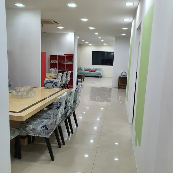 Office for Rent in Ara Damansara (Selangor) - Kevin Chen - Dining Room - PropertyGuru.com.my