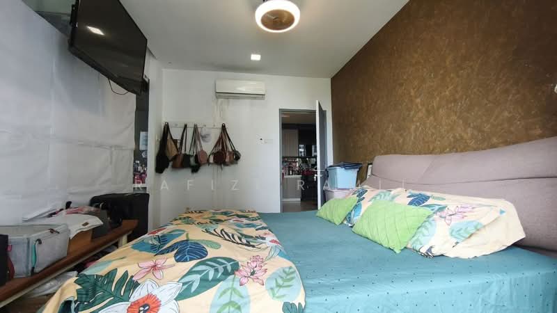 Kondominium untuk Disewa di Lakefront Residence - Rafizi Ramli - Bedroom - PropertyGuru.com.my