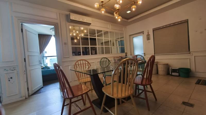 Kondominium untuk Disewa di Lakefront Residence - Rafizi Ramli - Dining Room - PropertyGuru.com.my