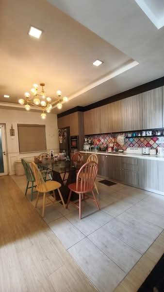 Kondominium untuk Disewa di Lakefront Residence - Rafizi Ramli - Kitchen - PropertyGuru.com.my