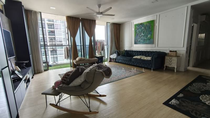 Kondominium untuk Disewa di Lakefront Residence - Rafizi Ramli - Living Room - PropertyGuru.com.my