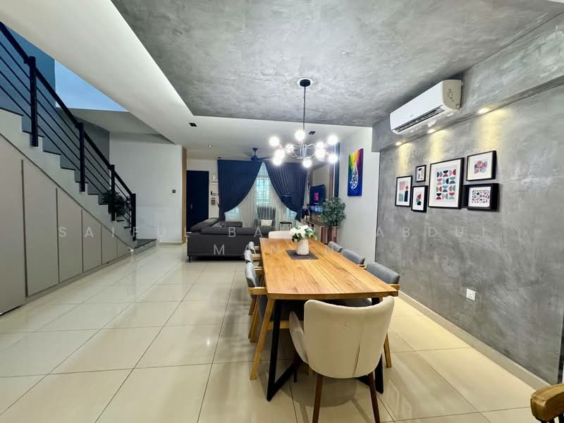 Rumah Teres 2 Tingkat untuk Dijual di Taman Bangi Avenue (Bangi) - Saiful Bahri Abdul Manan - Dining Room - PropertyGuru.com.my