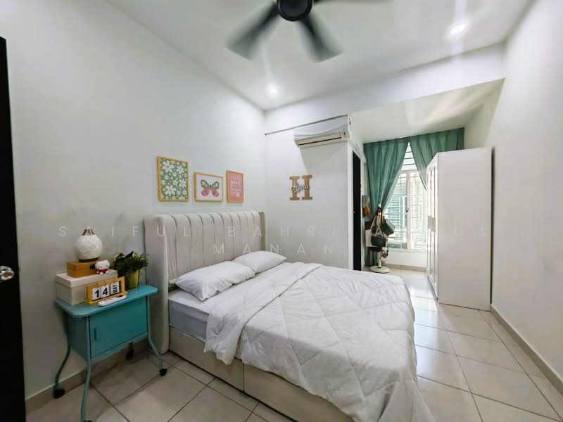 Rumah Teres 2 Tingkat untuk Dijual di Taman Bangi Avenue (Bangi) - Saiful Bahri Abdul Manan - Bedroom - PropertyGuru.com.my