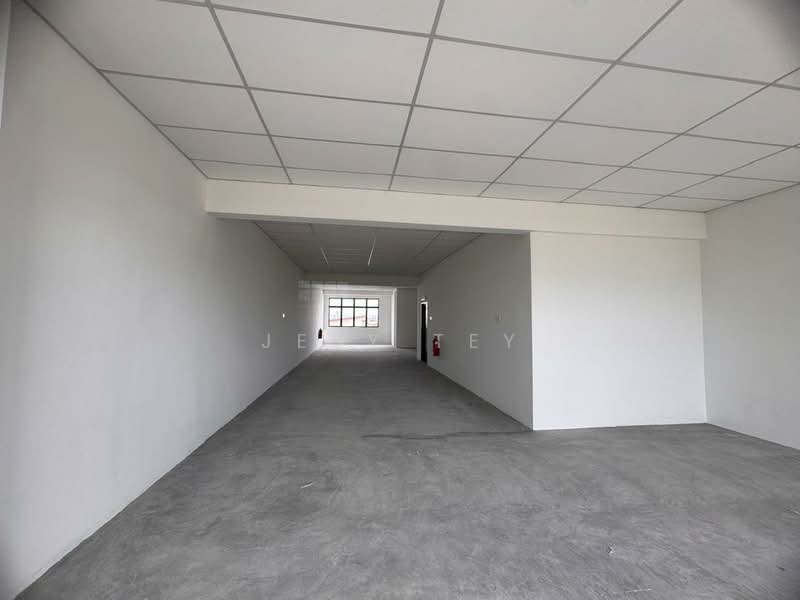 Shop / Office for Rent in Bandar Cemerlang (Ulu Tiram) - Jesy Tey - PropertyGuru.com.my