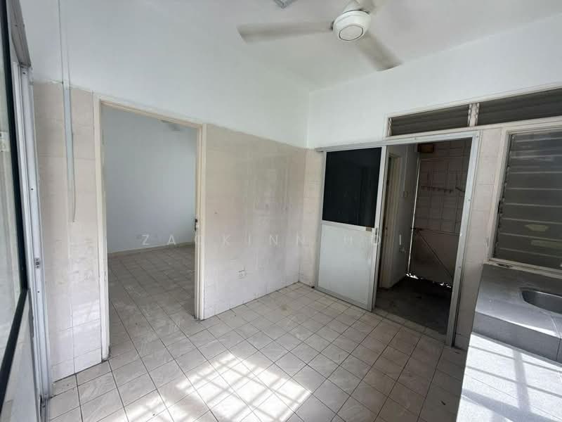 2-storey Terraced House for Sale in Bandar Botanic (Klang) - Zackinn Hoi - Interior - PropertyGuru.com.my