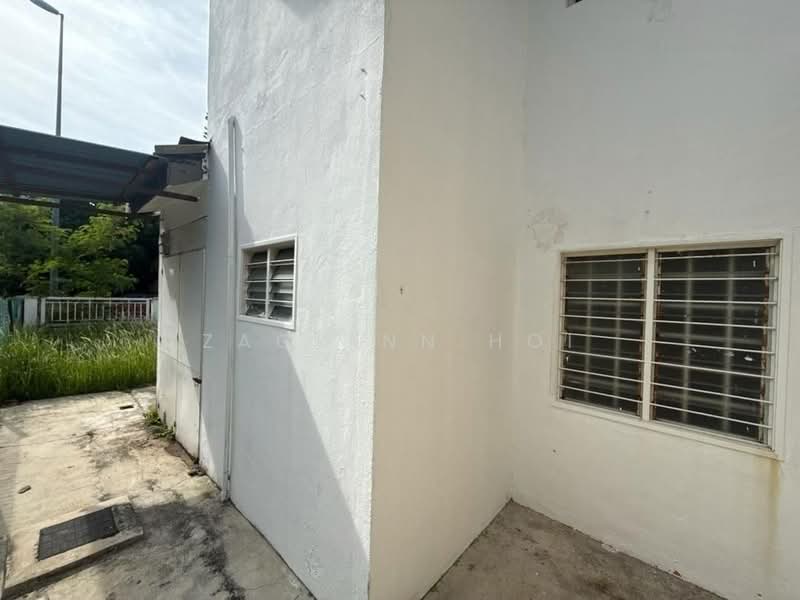 2-storey Terraced House for Sale in Bandar Botanic (Klang) - Zackinn Hoi - Exterior - PropertyGuru.com.my