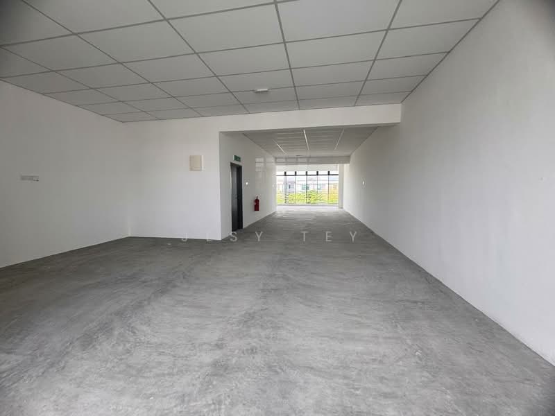 Shop / Office for Rent in Bandar Cemerlang (Ulu Tiram) - Jesy Tey - PropertyGuru.com.my