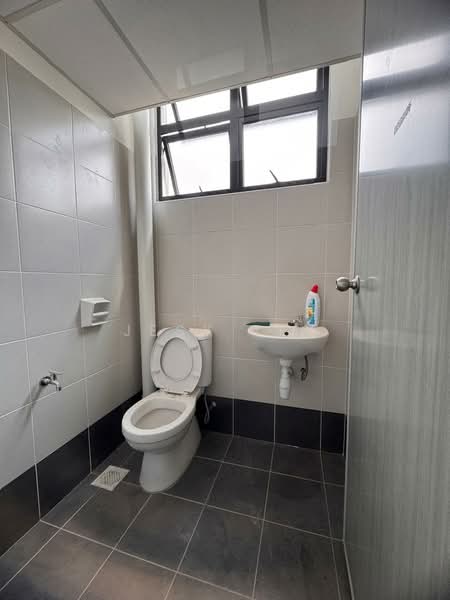 Shop / Office for Rent in Bandar Cemerlang (Ulu Tiram) - Jesy Tey - PropertyGuru.com.my