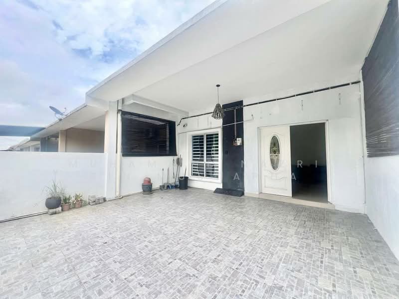 1-storey Terraced House for Sale in Taman Indah Klia (Sepang) - Muhammed Nazri bin Mustapha - Exterior - PropertyGuru.com.my