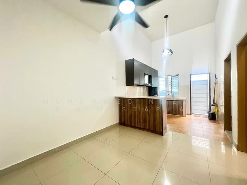 1-storey Terraced House for Sale in Taman Indah Klia (Sepang) - Muhammed Nazri bin Mustapha - Kitchen - PropertyGuru.com.my