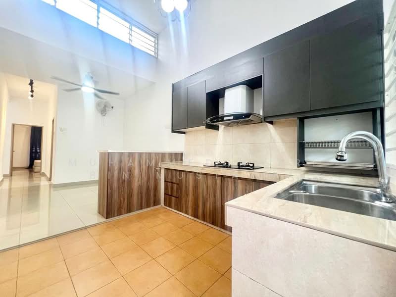 1-storey Terraced House for Sale in Taman Indah Klia (Sepang) - Muhammed Nazri bin Mustapha - Kitchen - PropertyGuru.com.my