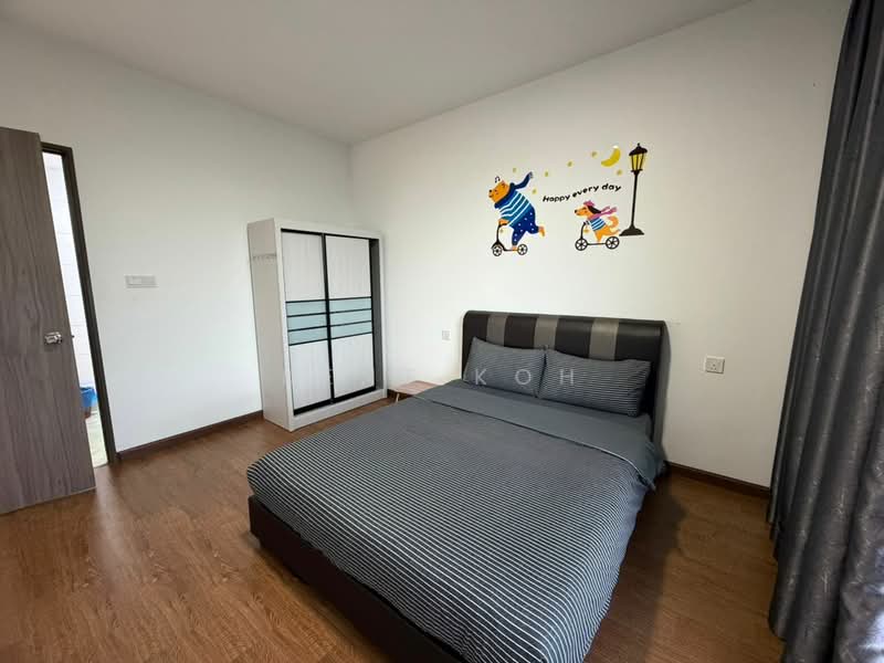 Servis Apartment untuk Dijual di Country Garden Central Park - Kent Koh - Bedroom - PropertyGuru.com.my