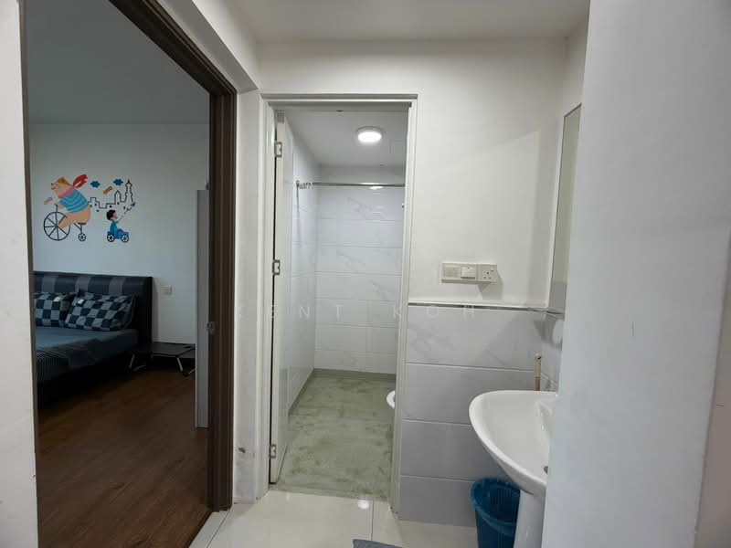 Servis Apartment untuk Dijual di Country Garden Central Park - Kent Koh - Bedroom - PropertyGuru.com.my
