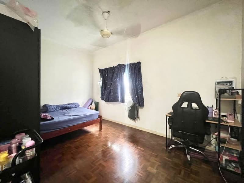 Apartment for Sale at Pangsapuri Subang Impian - Azizol . - PropertyGuru.com.my