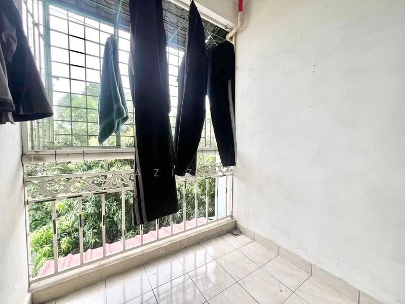 Apartment for Sale at Pangsapuri Subang Impian - Azizol . - PropertyGuru.com.my