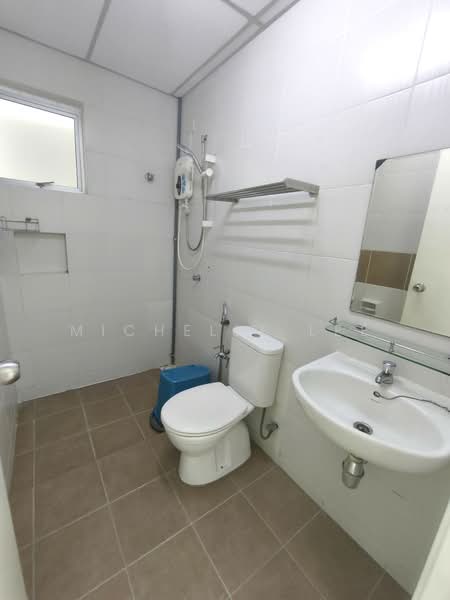 Pangsapuri untuk Disewa di Akasia Apartment - Michelle Lee - Bathroom - PropertyGuru.com.my