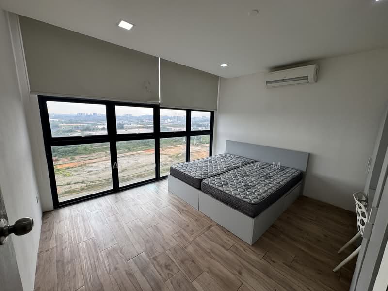 Servis Apartment untuk Disewa di Sky Park - Jason Chiam - Bedroom - PropertyGuru.com.my