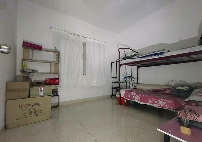 Condominium for Sale at Kristal Heights - Zaimah Zamri - Bedroom - PropertyGuru.com.my